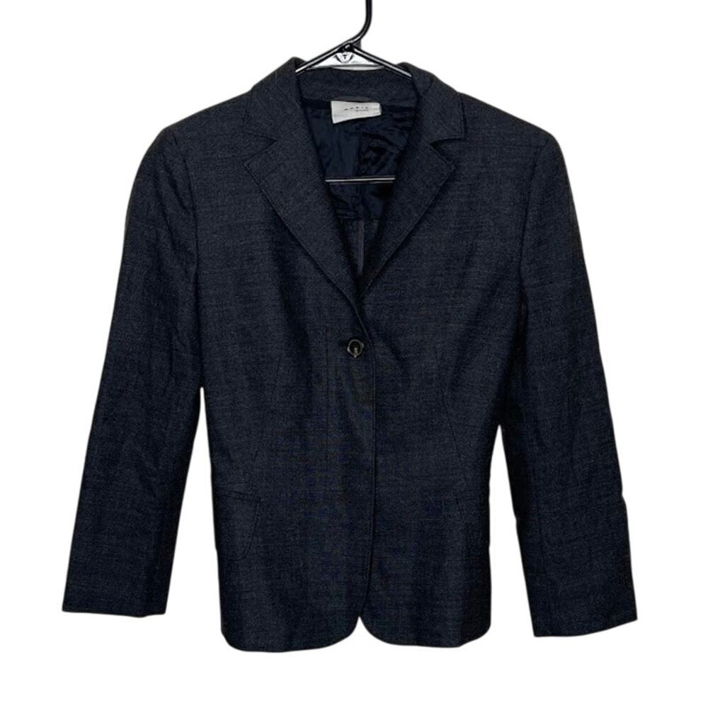 Akris Punto Gray Wool blend women's blazer Size 4 career wear